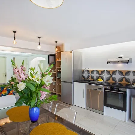 Lucamare - Casa Rossa דירה