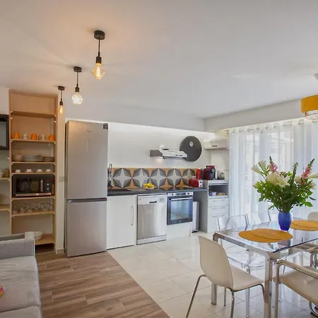 Lucamare - Casa Rossa